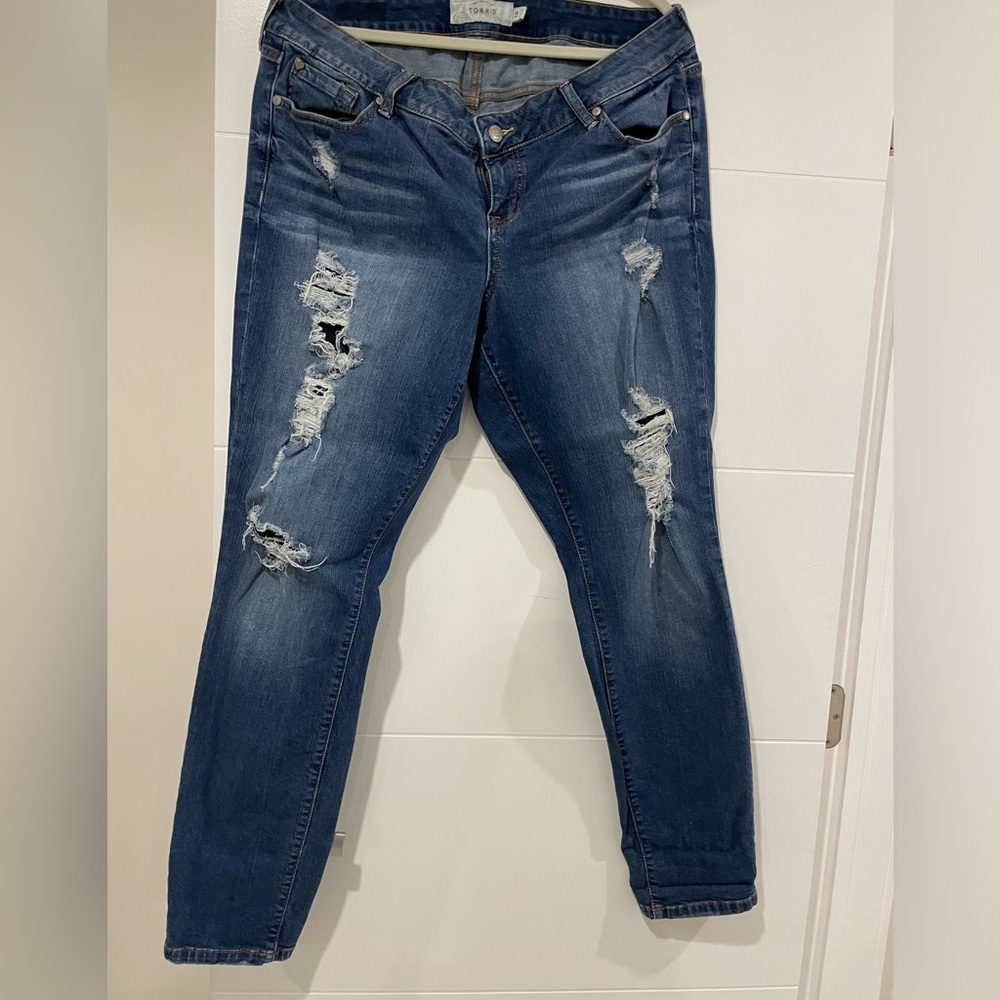 Distressed/Ripped Jean size 16 Plus